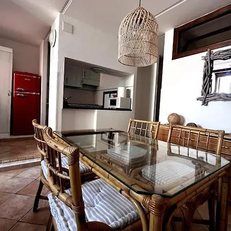 Portopollo Sea View Zero Budget Holiday home *