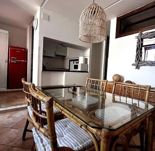 Portopollo Sea View Zero Budget Holiday home *
